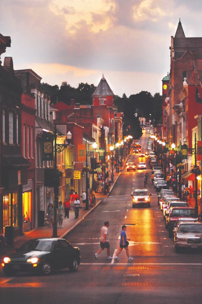 Life in Staunton Staunton Crossing